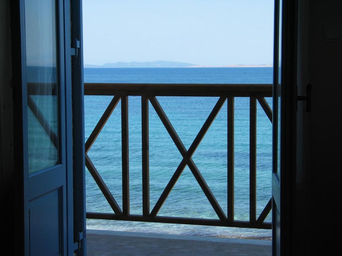 Kyparissis Beach Houses Skala Mistegnon Exterior photo